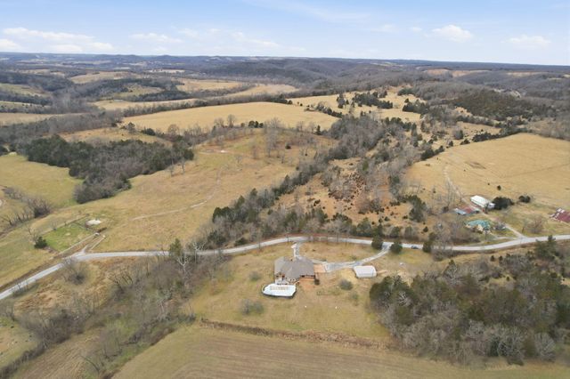 4052 Flat Creek Road, Cape Fair, MO 65624