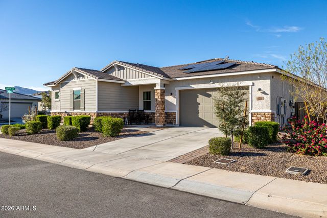 18418 W MEDLOCK Drive, Litchfield Park, AZ 85340