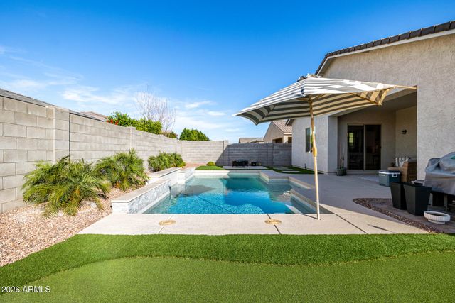 18418 W MEDLOCK Drive, Litchfield Park, AZ 85340