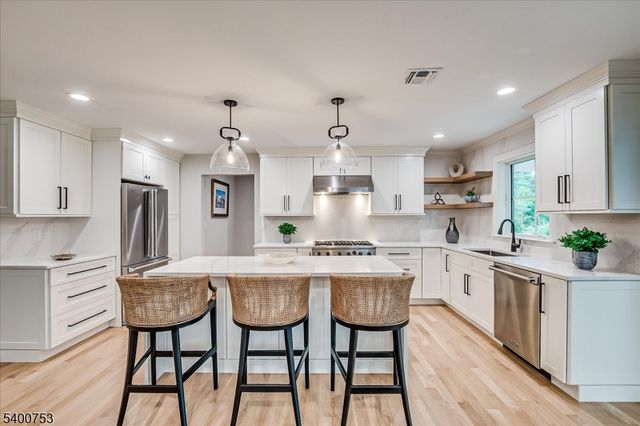 569 Riverside Drive, Princeton Twp., NJ 08540