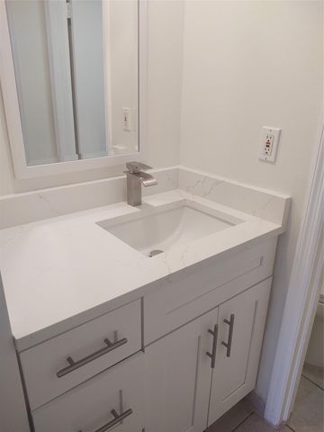 301 Club Cir 103, Boca Raton, FL 33487