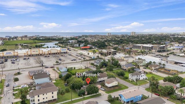 6317 Avenue R, Galveston, TX 77551