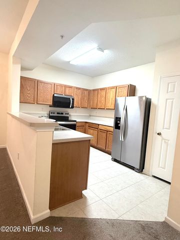 575 OAKLEAF PLANTATION PARKWAY Parkway 502, Orange Park, FL 32065