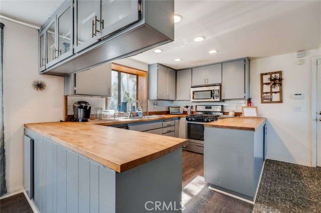 25389 Oak Glen, Twin Peaks, CA 92391