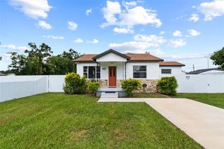 7912 N SAINT PETER AVENUE, Tampa, FL 33614
