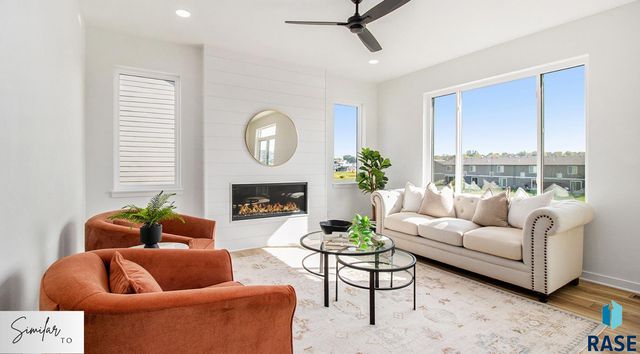 5609 W Cushman St Street, Sioux Falls, SD 57107