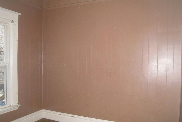 952 Logan Street, Grand Rapids, MI 49506