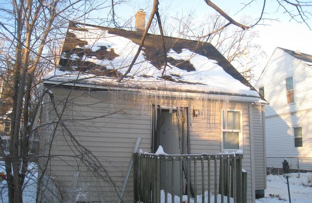 952 Logan Street, Grand Rapids, MI 49506