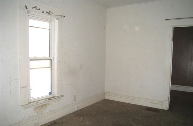 952 Logan Street, Grand Rapids, MI 49506