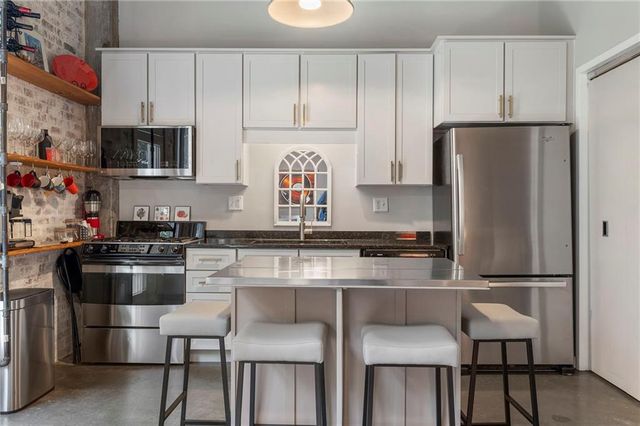 640 Glen Iris Drive NE 418, Atlanta, GA 30308