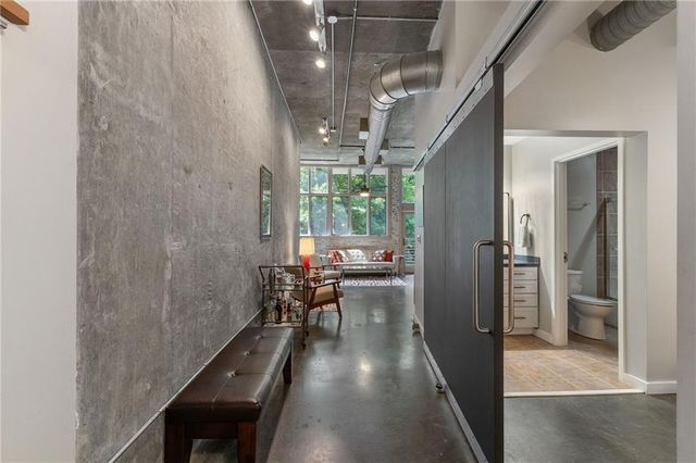 640 Glen Iris Drive NE 418, Atlanta, GA 30308