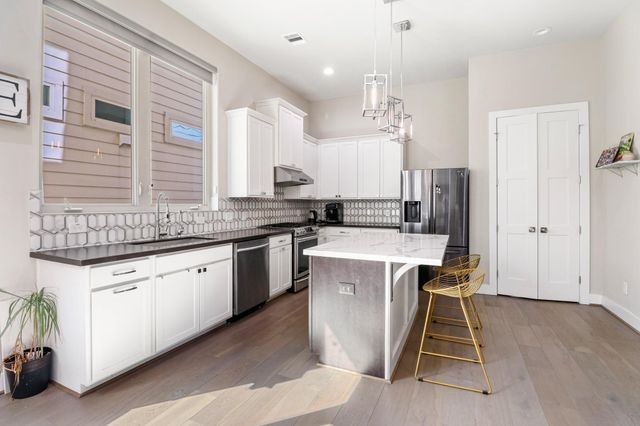 2903 Gillespie Street C, Houston, TX 77020