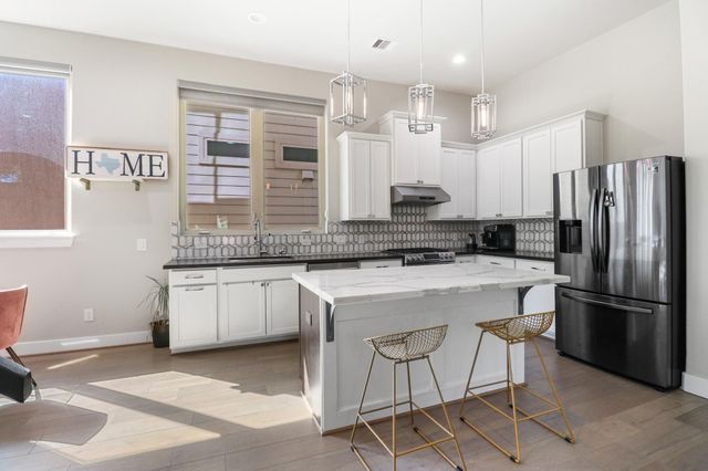 2903 Gillespie Street C, Houston, TX 77020