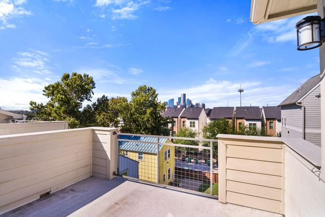 2903 Gillespie Street C, Houston, TX 77020