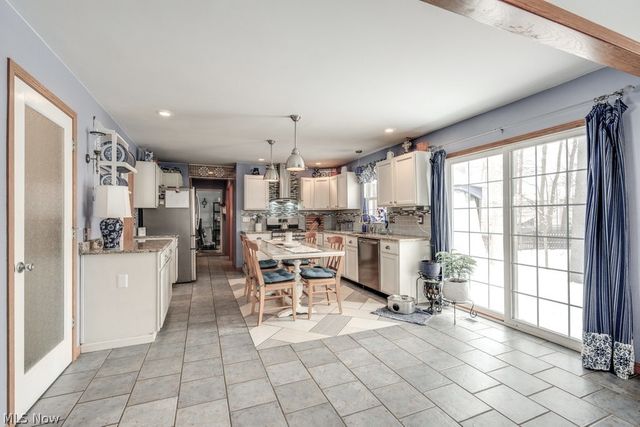 1110 Woodglen Circle, Medina, OH 44256