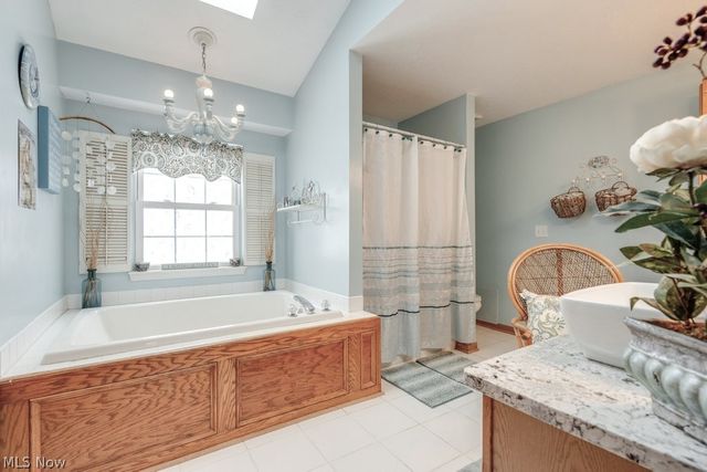 1110 Woodglen Circle, Medina, OH 44256