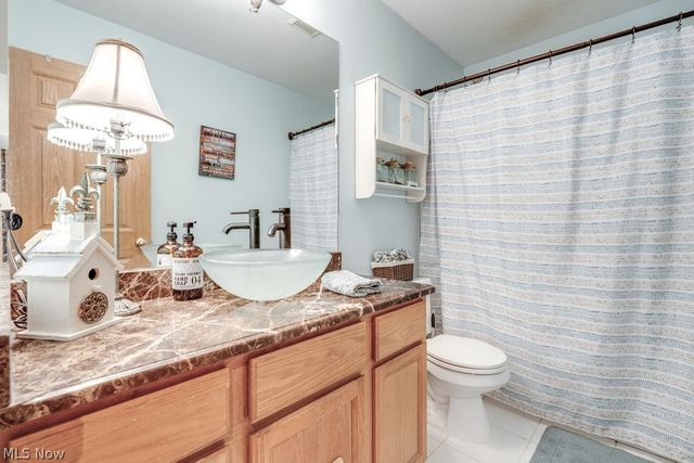 1110 Woodglen Circle, Medina, OH 44256