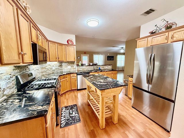 3230 Arroyo Bluff LN, Round Rock, TX 78681