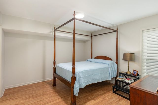 2216 Myron Drive 102, Raleigh, NC 27607