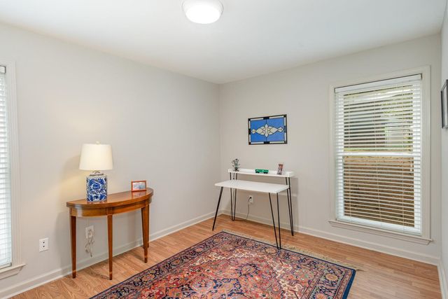2216 Myron Drive 102, Raleigh, NC 27607