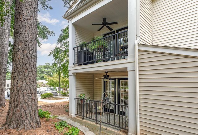 2216 Myron Drive 102, Raleigh, NC 27607