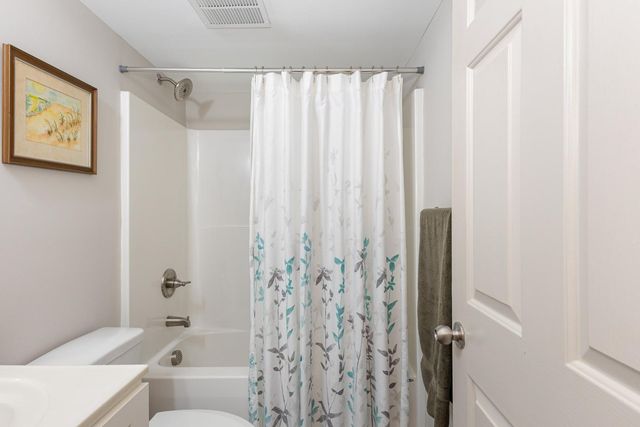 2216 Myron Drive 102, Raleigh, NC 27607