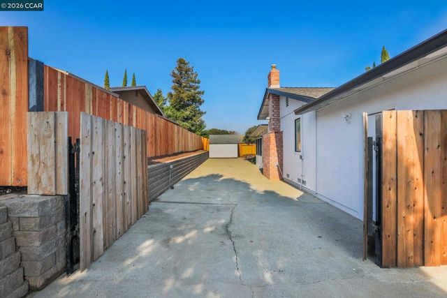 5100 Ramsgate Ct, Fairfield, CA 94534