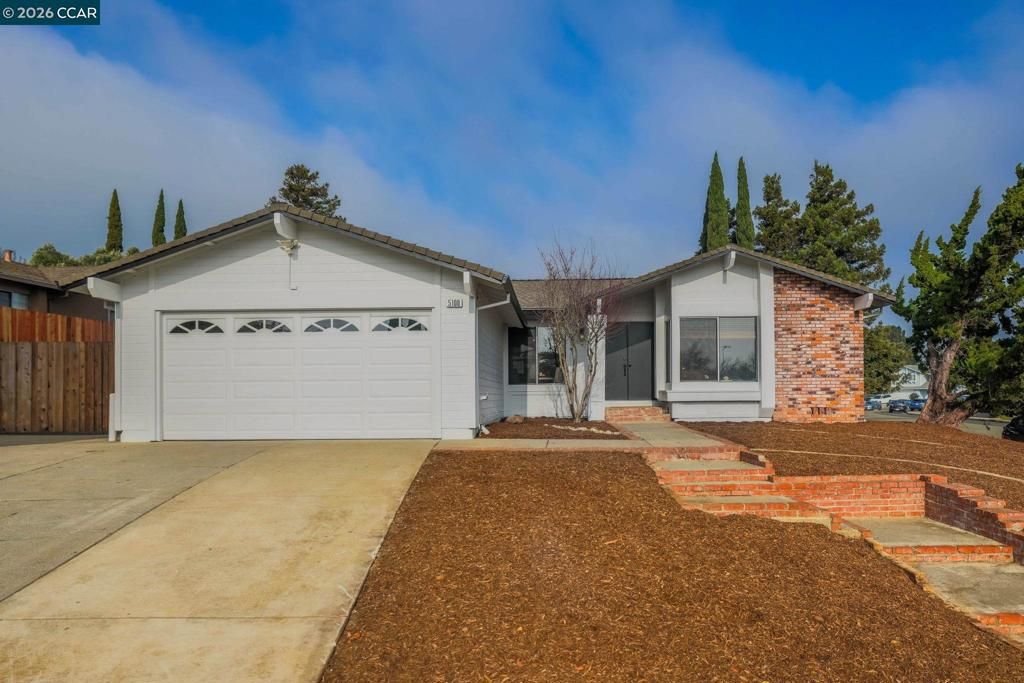 Image 1 of property listing at 5100 Ramsgate Ct, Fairfield, CA 94534