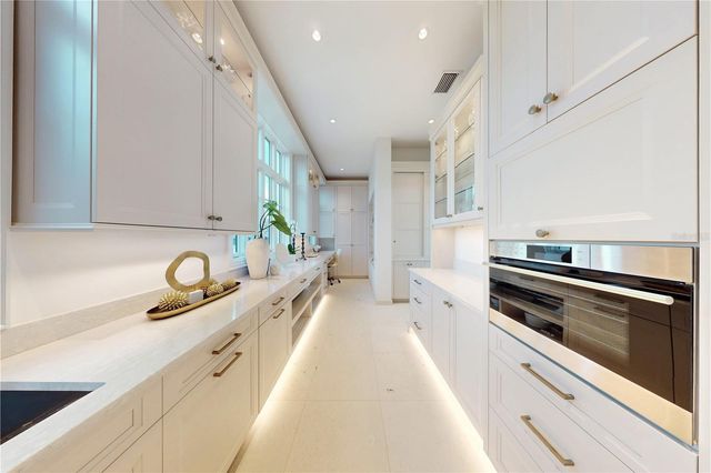 7366 POINT OF ROCKS ROAD, Sarasota, FL 34242