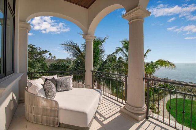 7366 POINT OF ROCKS ROAD, Sarasota, FL 34242