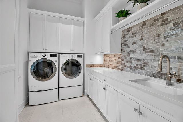 7366 POINT OF ROCKS ROAD, Sarasota, FL 34242