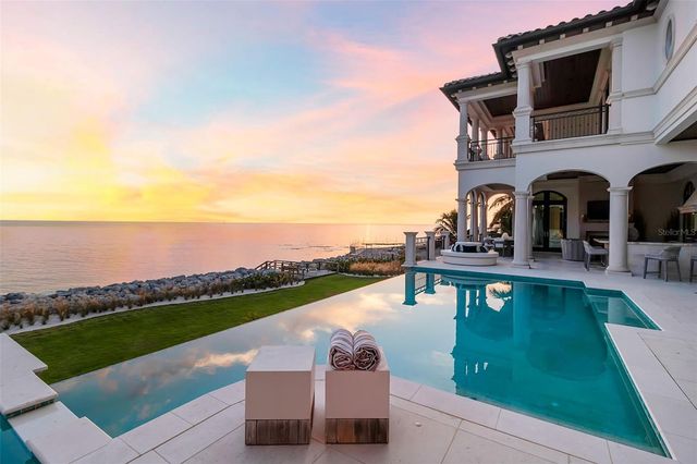 7366 POINT OF ROCKS ROAD, Sarasota, FL 34242