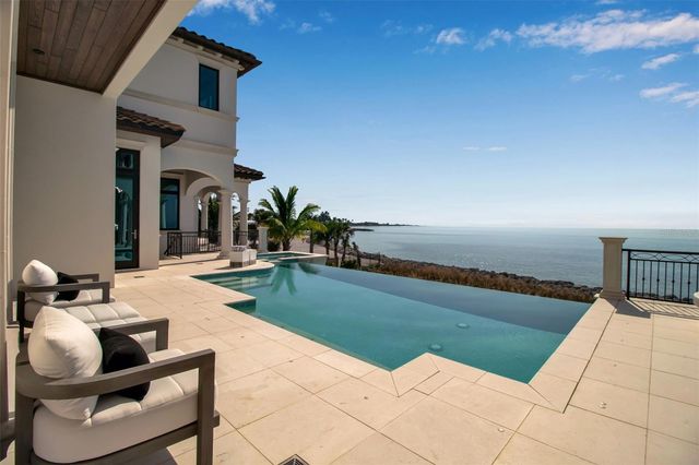 7366 POINT OF ROCKS ROAD, Sarasota, FL 34242