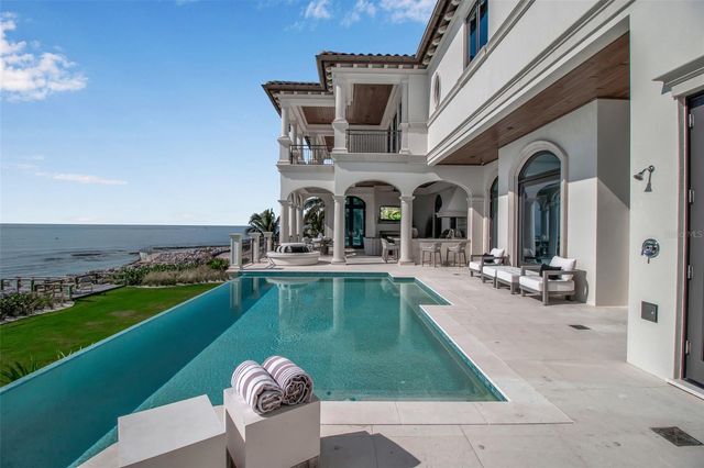 7366 POINT OF ROCKS ROAD, Sarasota, FL 34242