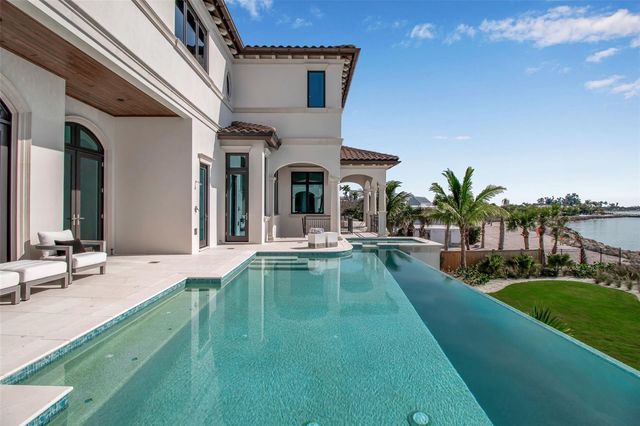 7366 POINT OF ROCKS ROAD, Sarasota, FL 34242