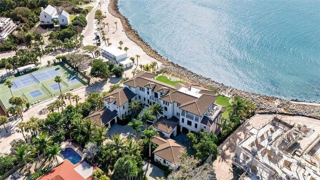 7366 POINT OF ROCKS ROAD, Sarasota, FL 34242