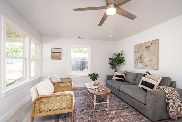 6118 Filbert Ave, Orangevale, CA 95662