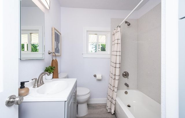 6118 Filbert Ave, Orangevale, CA 95662