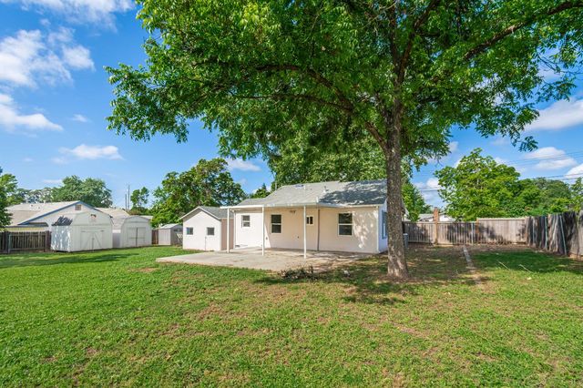 6118 Filbert Ave, Orangevale, CA 95662