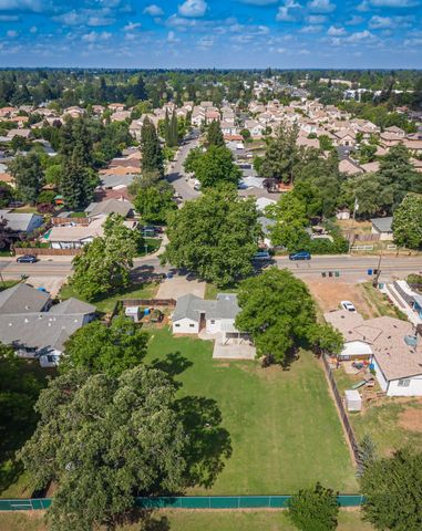 6118 Filbert Ave, Orangevale, CA 95662