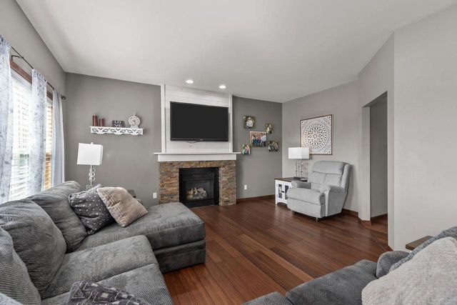 W6967 GLEN VALLEY DRIVE, Greenville, WI 54942