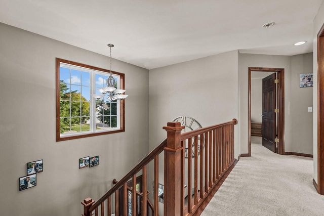 W6967 GLEN VALLEY DRIVE, Greenville, WI 54942