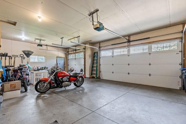 W6967 GLEN VALLEY DRIVE, Greenville, WI 54942