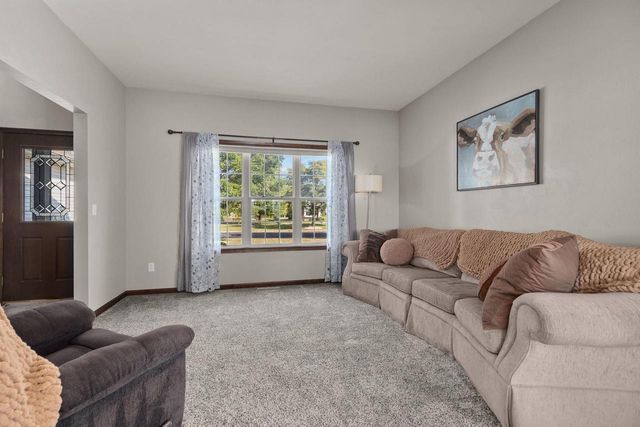 W6967 GLEN VALLEY DRIVE, Greenville, WI 54942