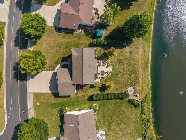W6967 GLEN VALLEY DRIVE, Greenville, WI 54942