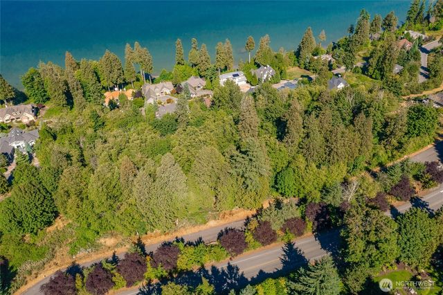 5526 Puffin Place, Blaine, WA 98230