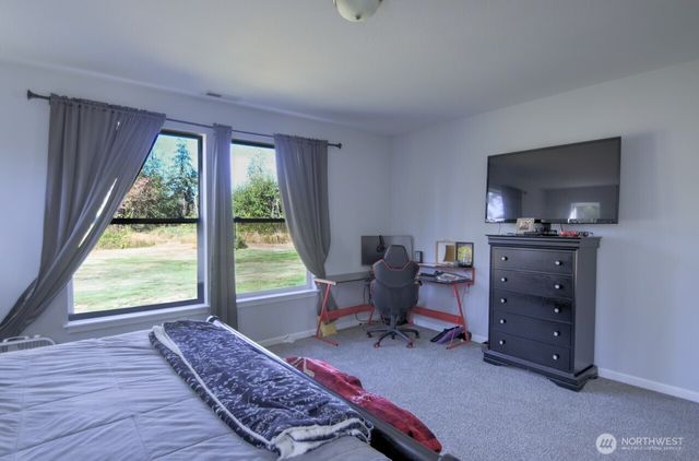 14120 Englund Lane SW, Tenino, WA 98589