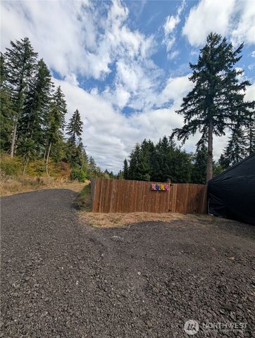 14120 Englund Lane SW, Tenino, WA 98589