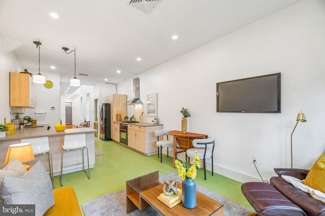 1323 N 4TH ST, Philadelphia, PA 19122