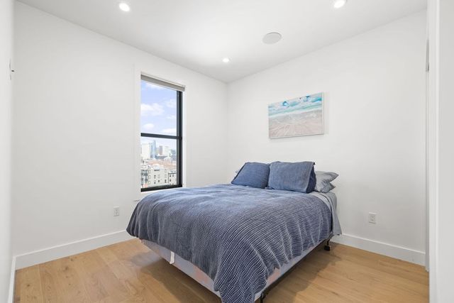 472 W Broadway 501, Boston, MA 02127